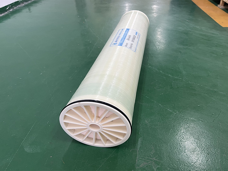 Membranous 8040