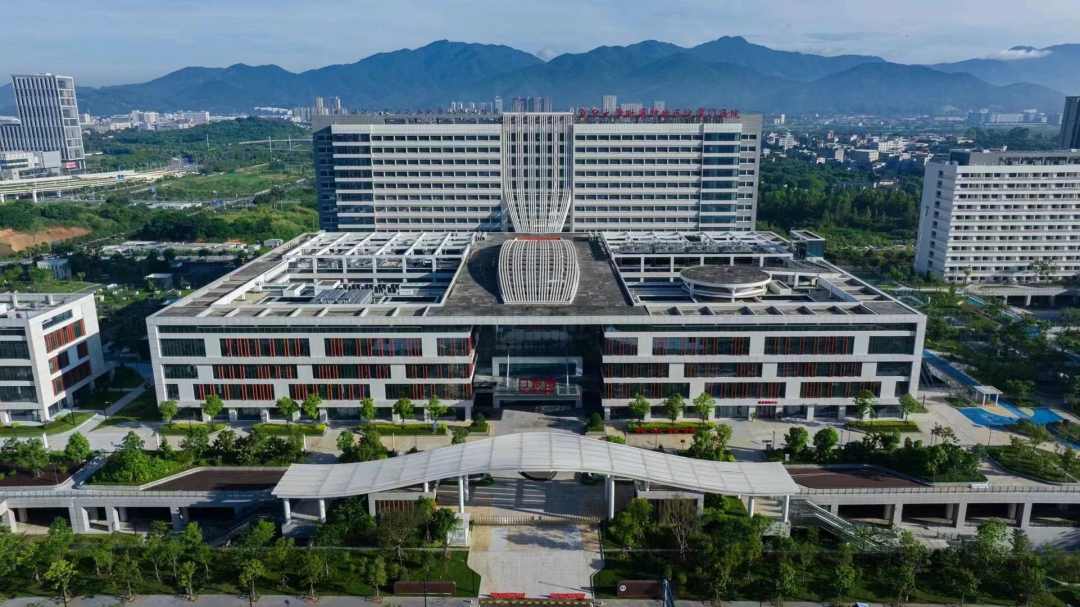 复旦大学附属肿瘤医院厦门医院净化和实验室系l维保服务项? title=