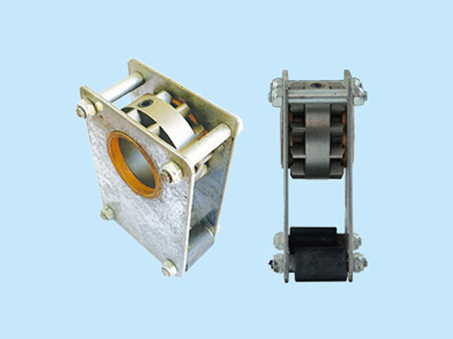 B-type curtain gear seat