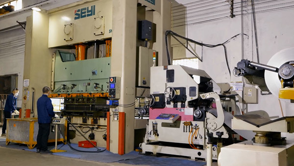 Auto progreesive punching
