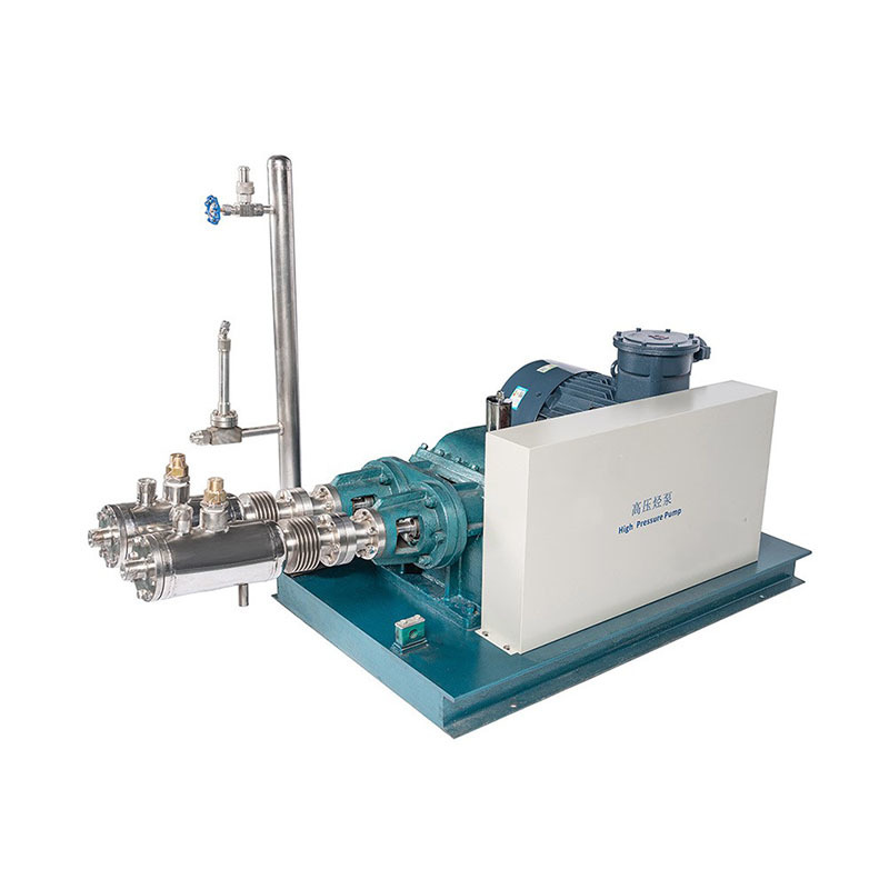 Low temperature liquid filling pump