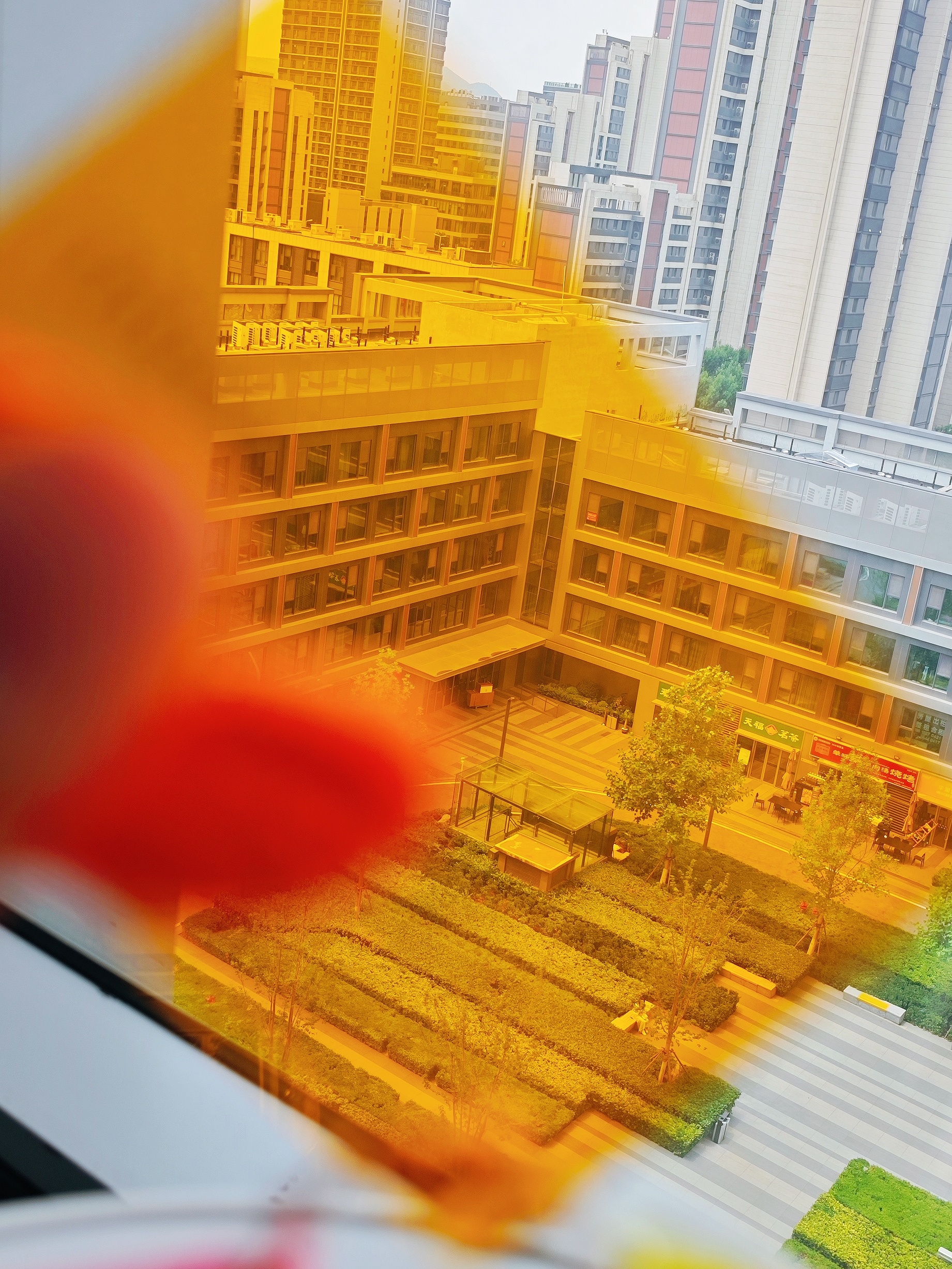 Looking for colorful, crystal clear acrylic sheets？！！！