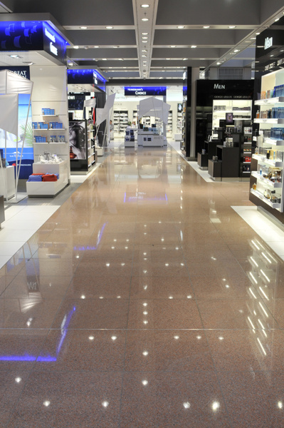 Isola Red--Germany Hamburg Airport-6.jpg