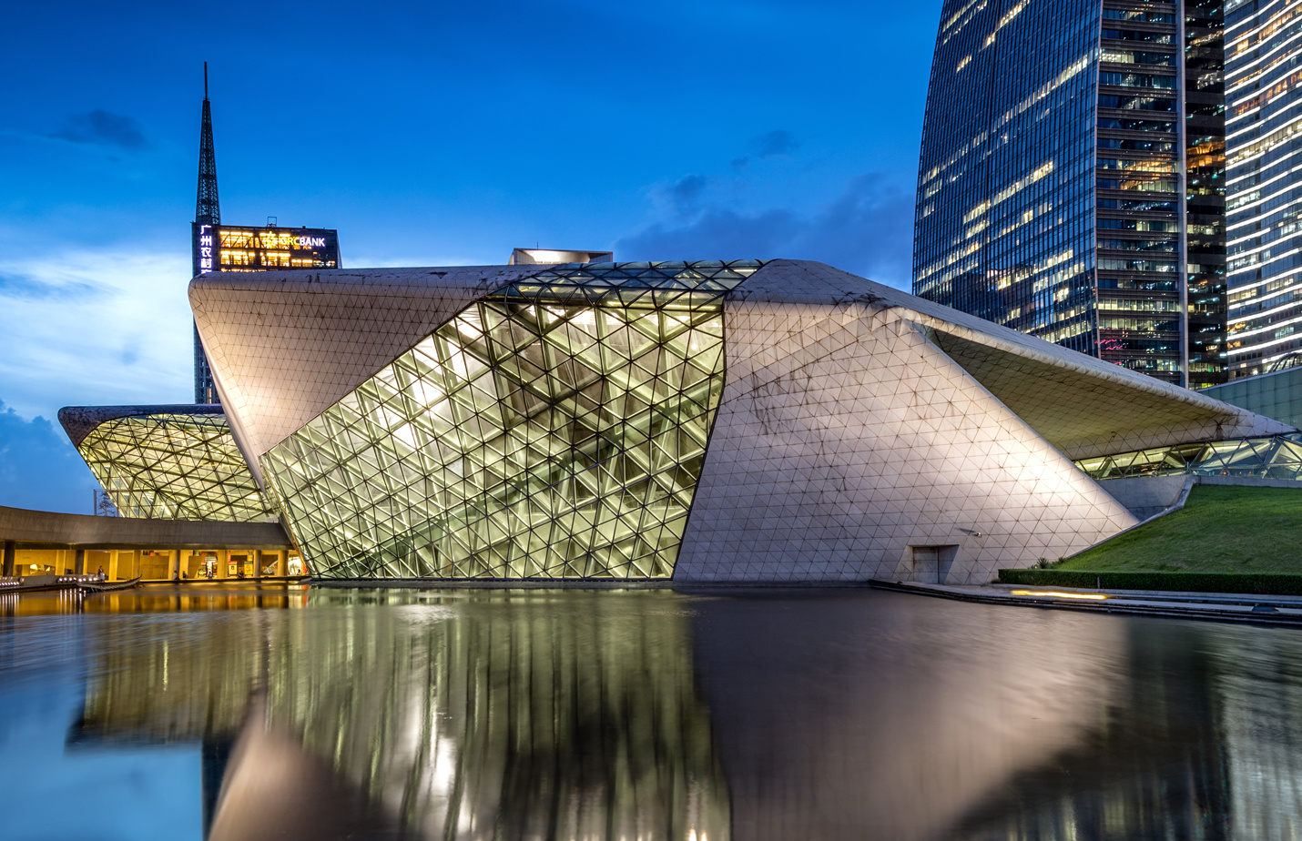 广州大剧院-Guangzhou-Opera-House450839100761309191.jpg