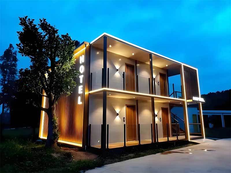 Mobile modular prefabricated hotel