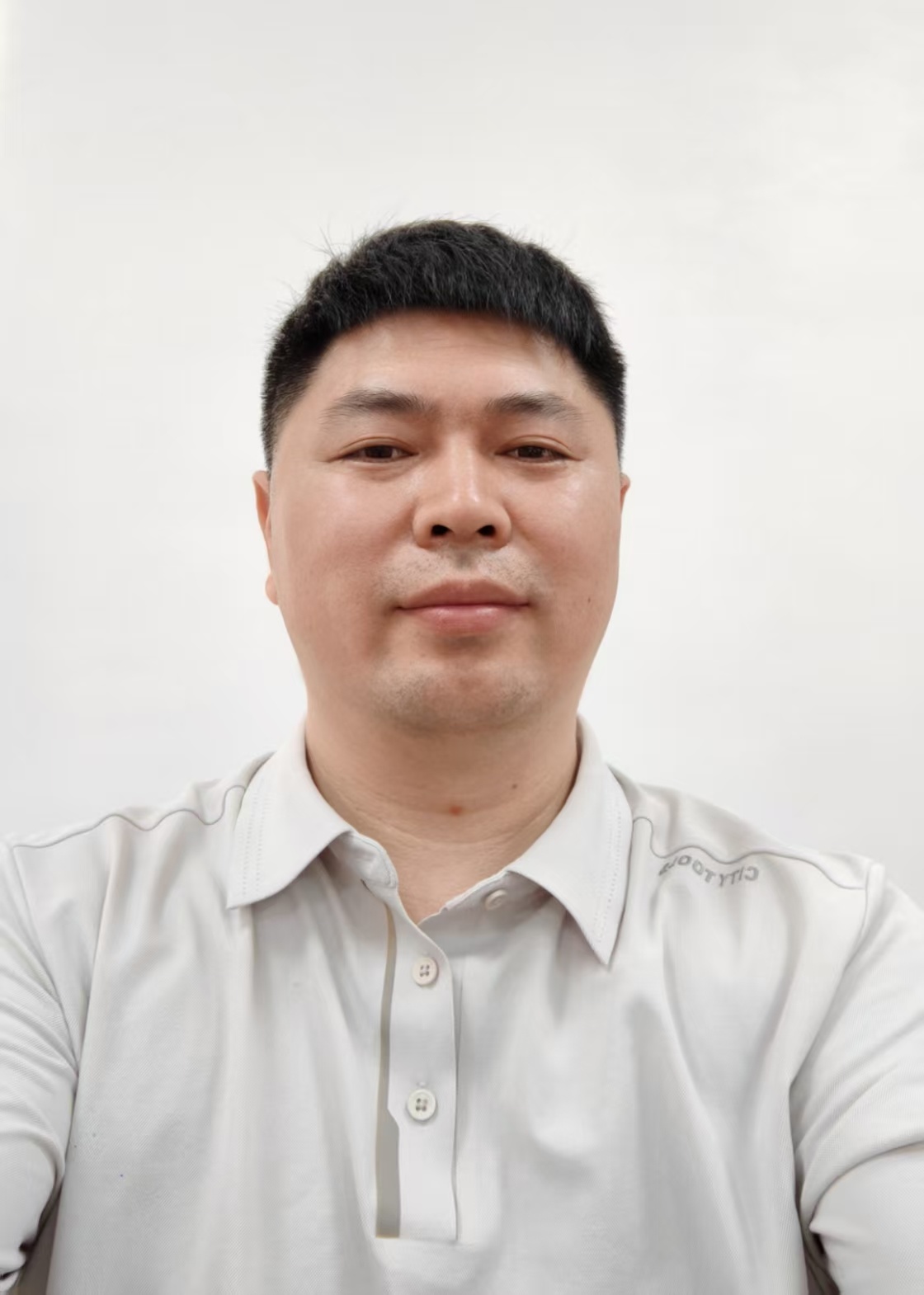 李历强