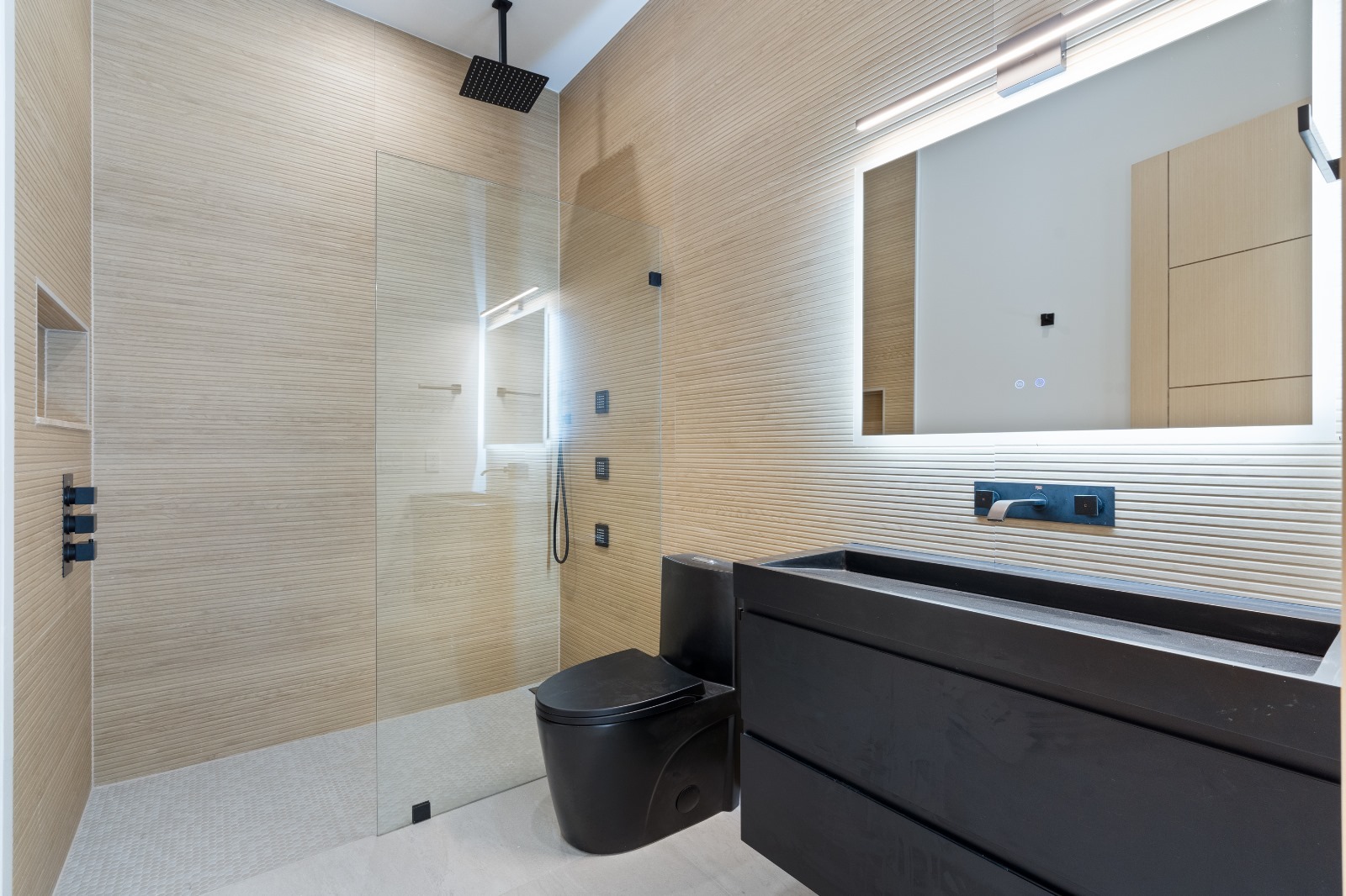 "Exclusive High-End Customization for Full-House Projects in Aruba, South America" "Exclusive High-End Customization for Full-House Projects in Aruba, South America"
