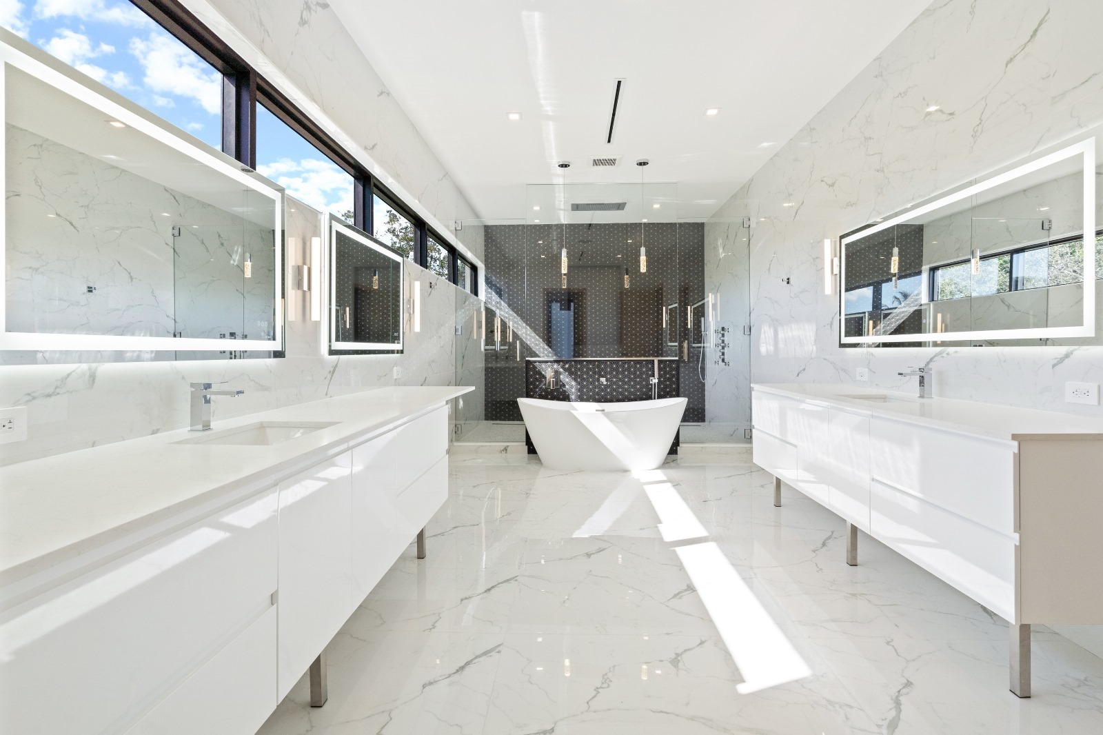 "Exclusive High-End Customization for Full-House Projects in Aruba, South America" "Exclusive High-End Customization for Full-House Projects in Aruba, South America"
