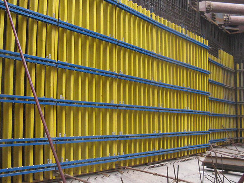 Vertical formwork