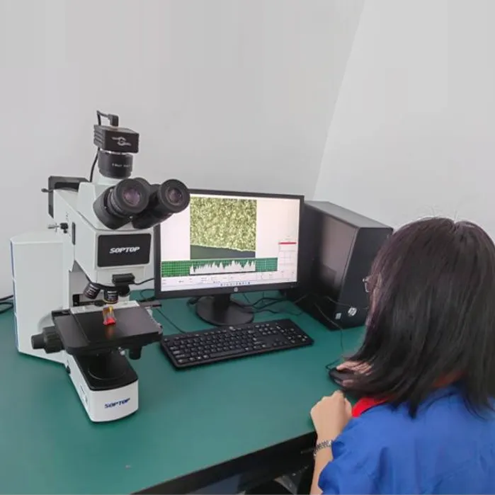 Microscope