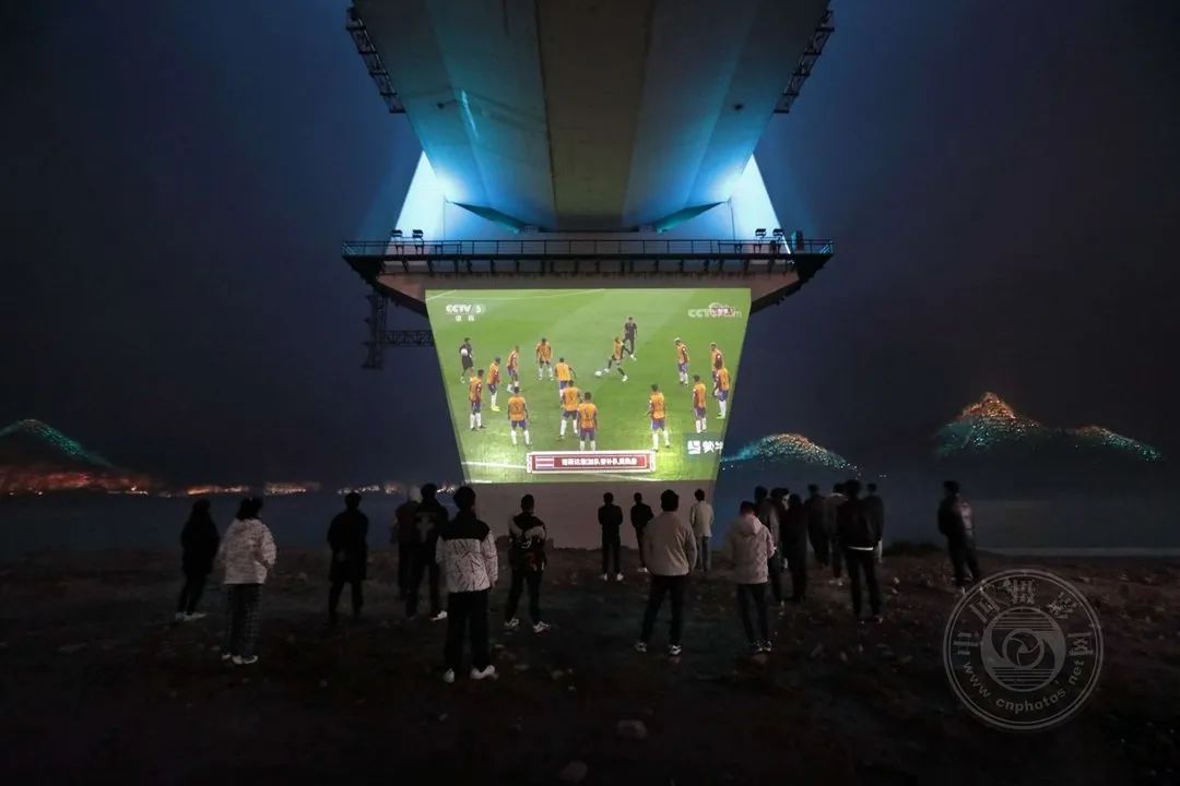 点击打开原图