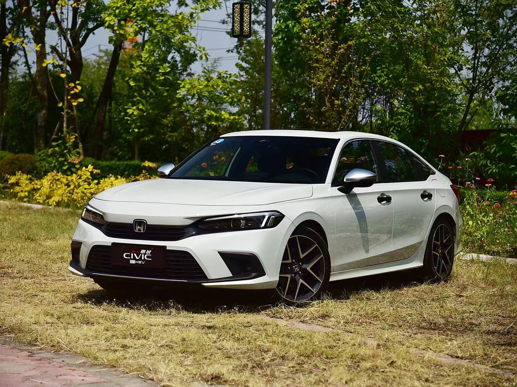 Civic 2023 2.0L eHEV Power Edition