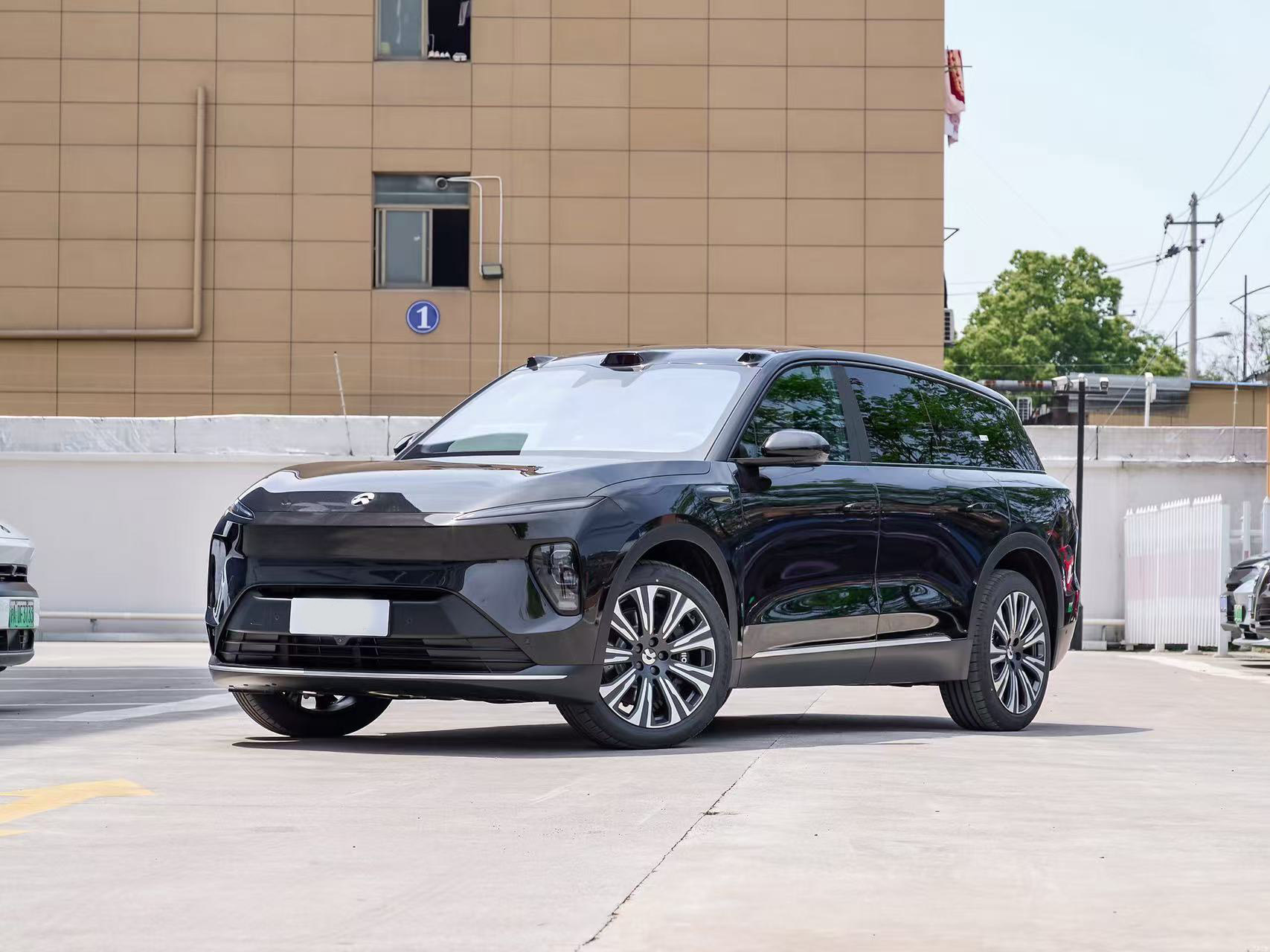 Azera ES8 2024 100kwh Executive Edition