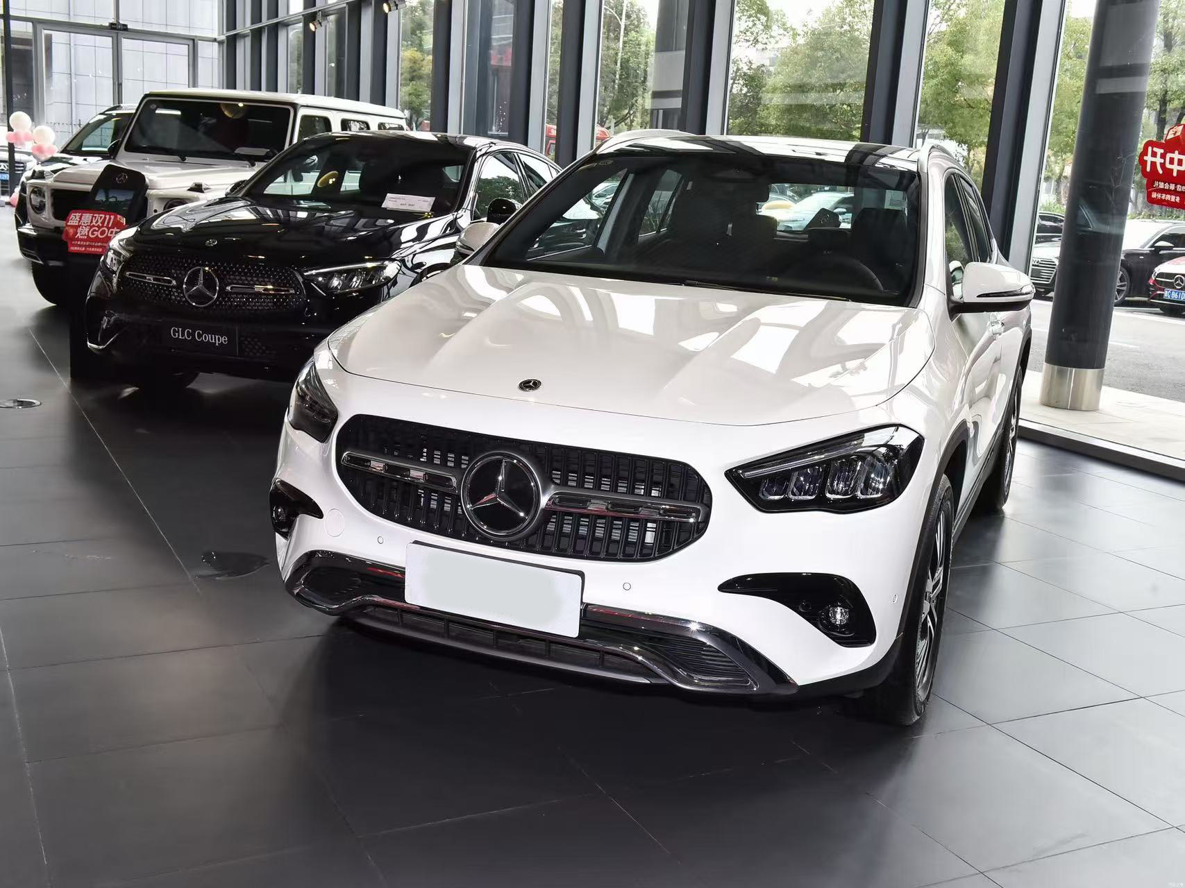 Mercedes-Benz GLA 2025 GLA 220 4MATIC