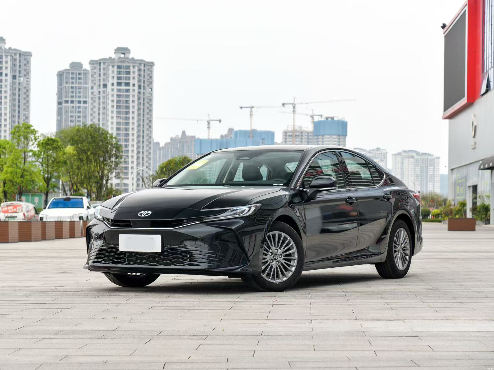 Camry 2025 Twin Engine 2.0HXS Radiance Edition