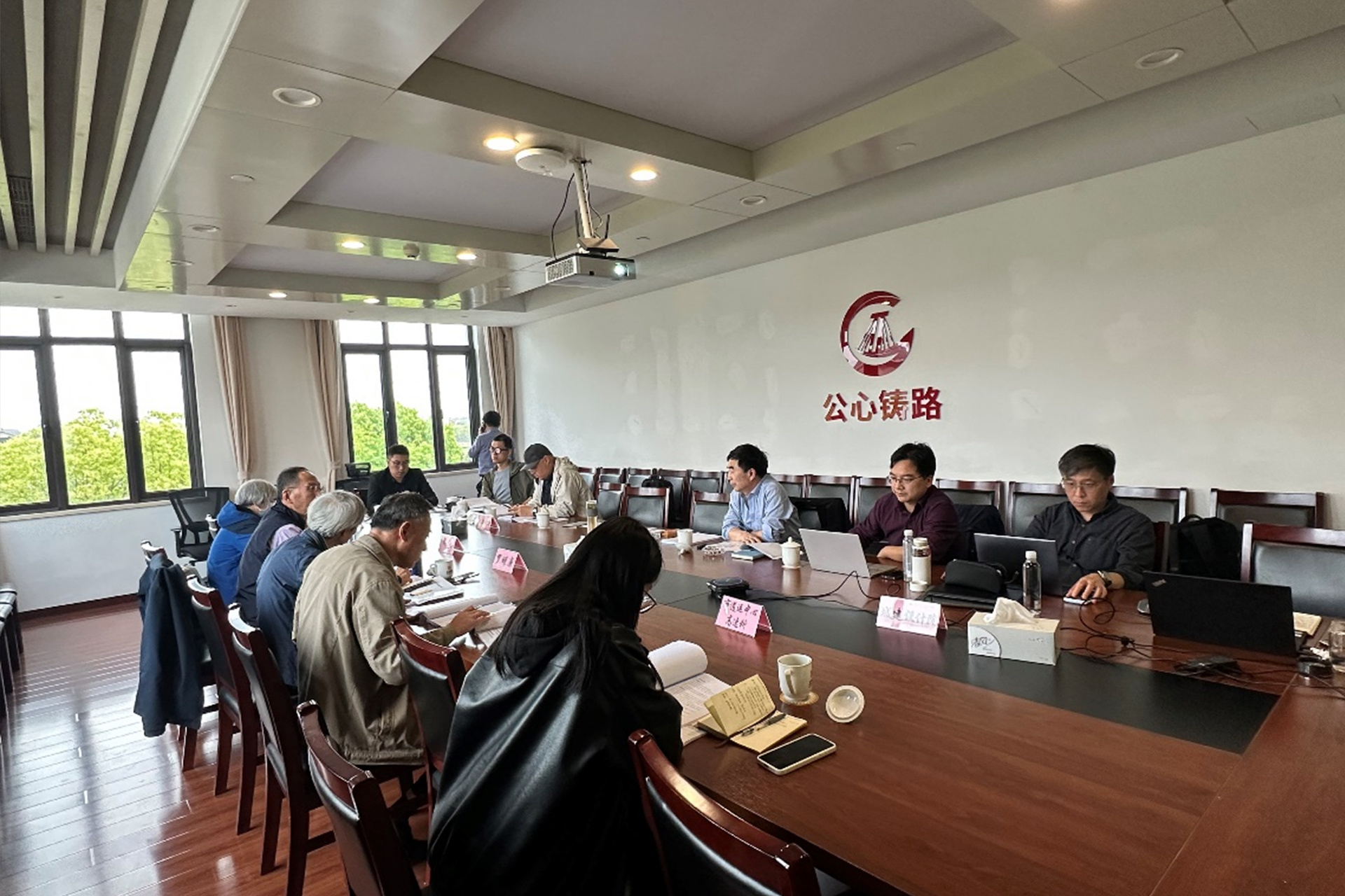 Shanghai's First Toll Station Standardization Pilot Project Construction Plan Successfully Passed Expert Review