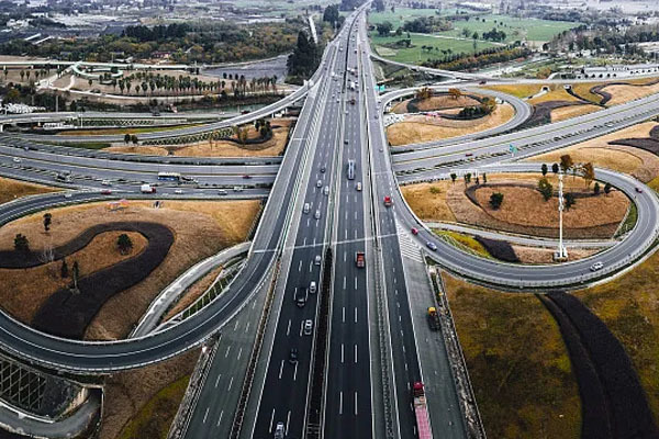 The use of steel on highways