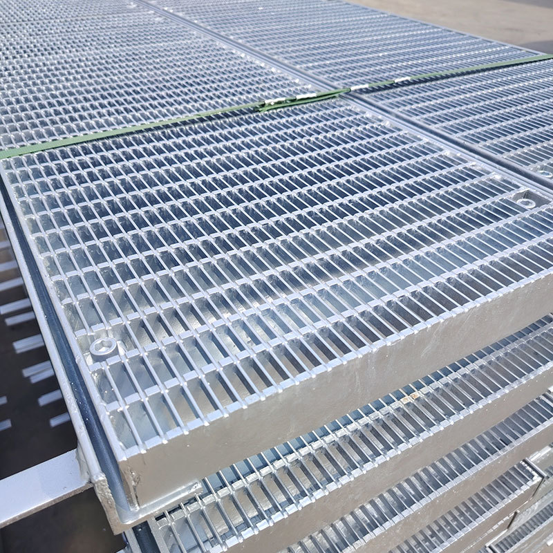 Press-welded Gratings