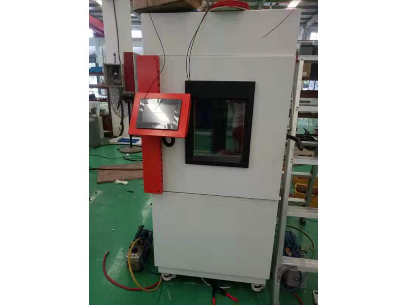 High and low temperature alternating test chamber