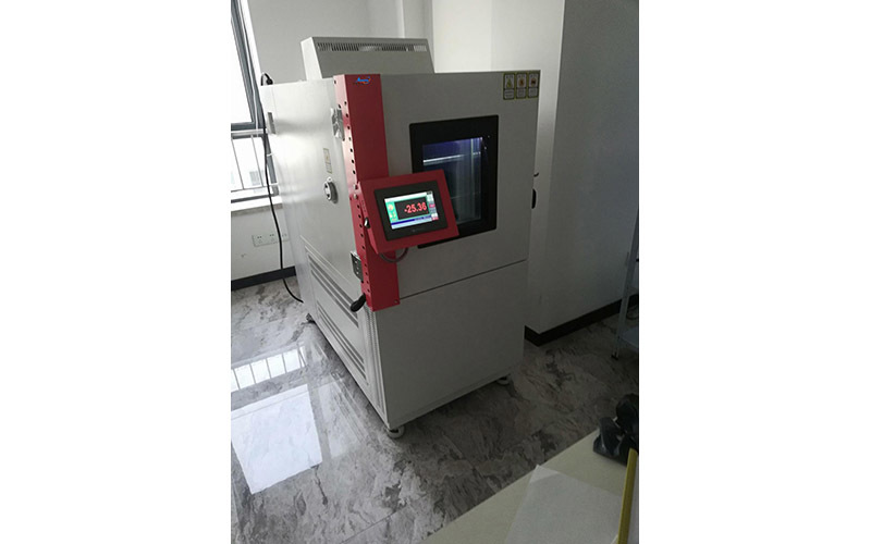 On-site pictures (using programmable high and low temperature test chamber)