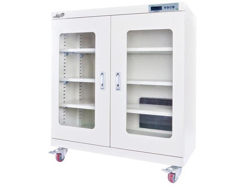 Low humidity rapid dehumidification drying box