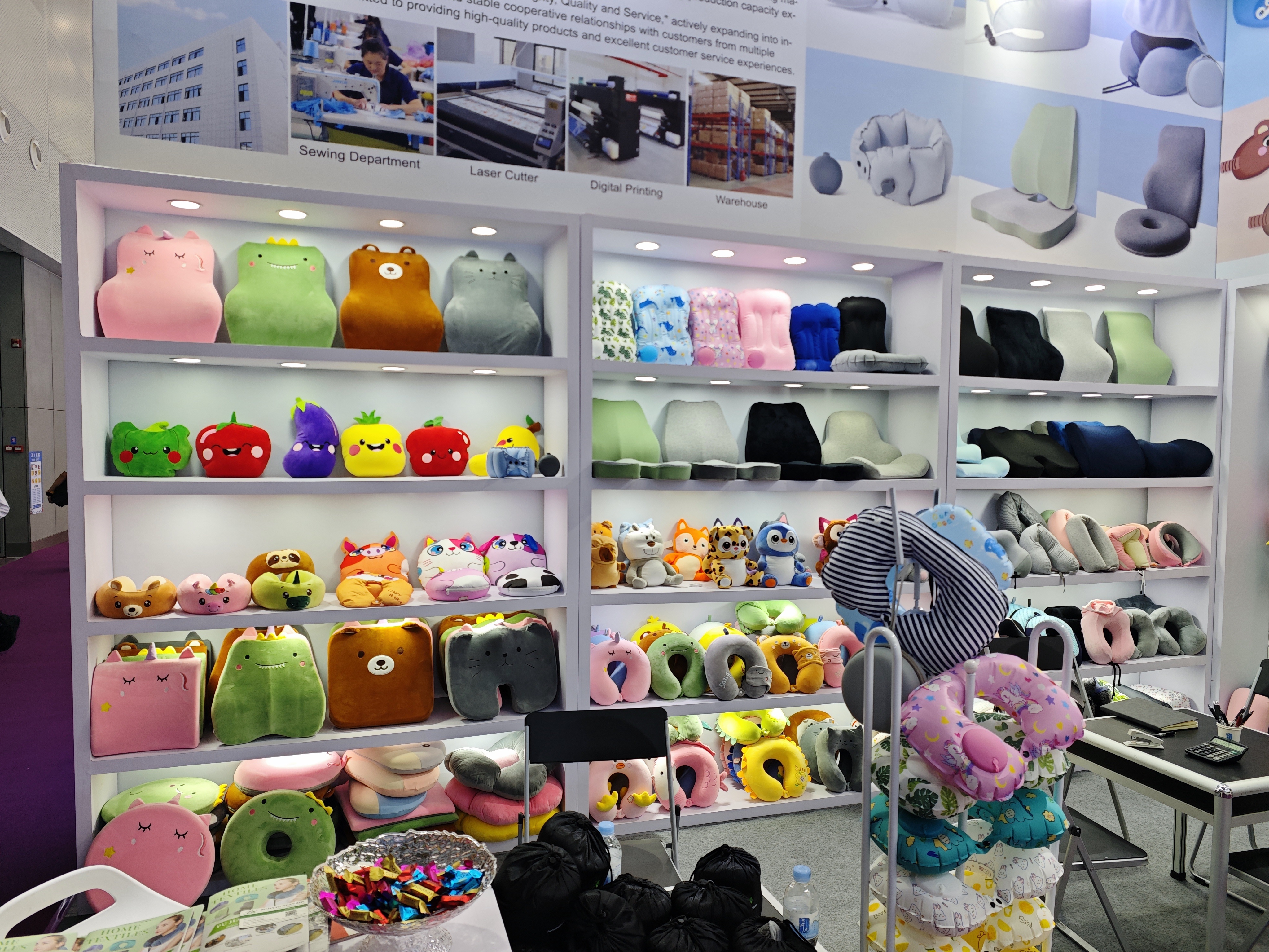 Zhejiang Xuanzhe Industrial Redefines Travel Comfort with Memory Foam Innovations at Canton Fair