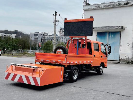 Detailed diagram of collision buffer vehicle Detailed diagram of collision buffer vehicle