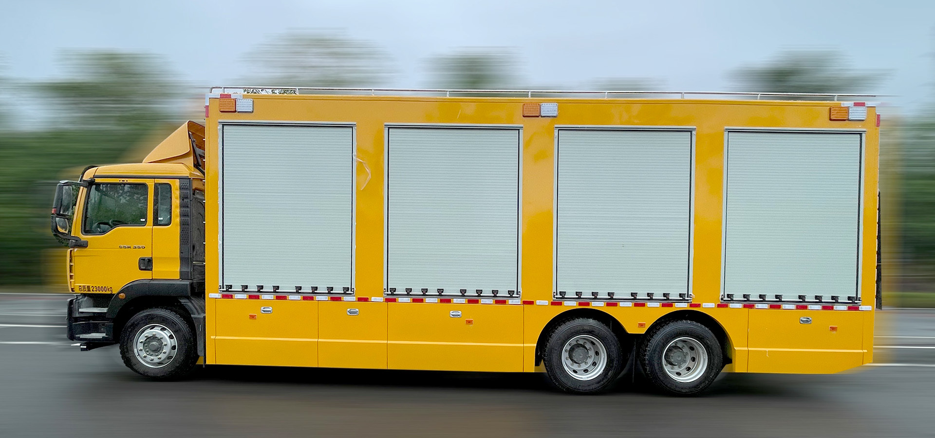  High-flow drainage emergency vehicle 