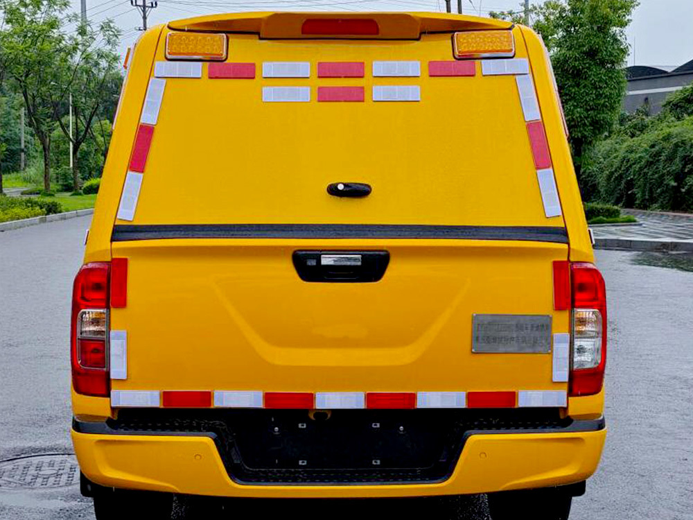 Details of Dongfeng Ruiqi 4x2 rescue vehicle Details of Dongfeng Ruiqi 4x2 rescue vehicle