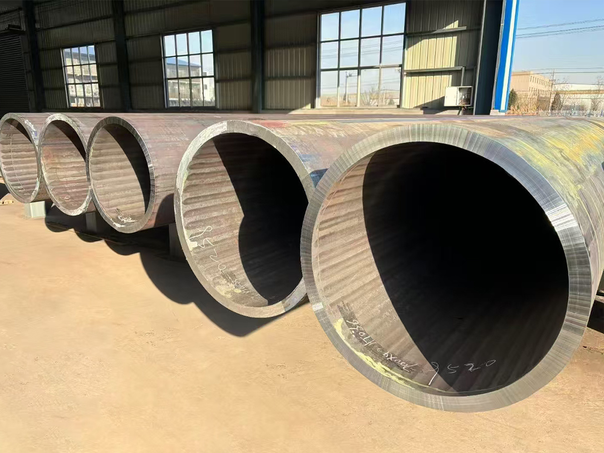 Straight seam steel pipe