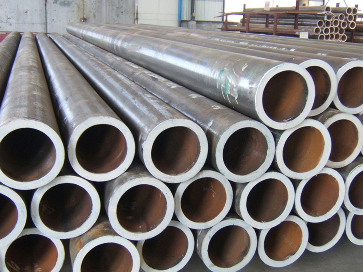Seamless steel pipe