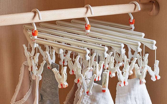 Plastic Clips and Hangers Market Dynamics