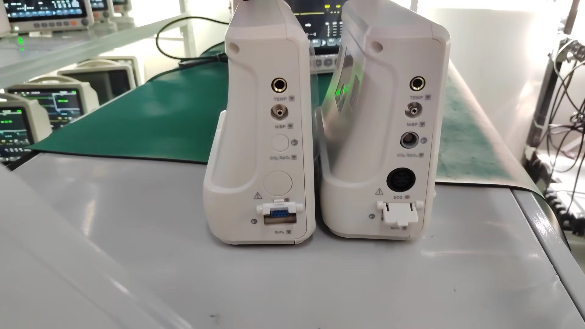 PM80B Vital Signs Monitor
