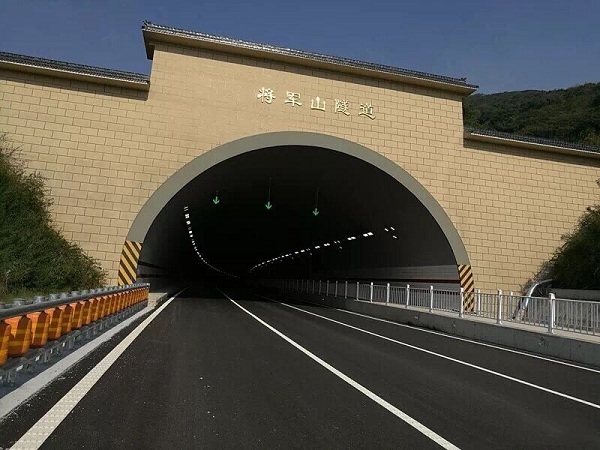 穿山疏港高速梅山保税港区连接线正式通车