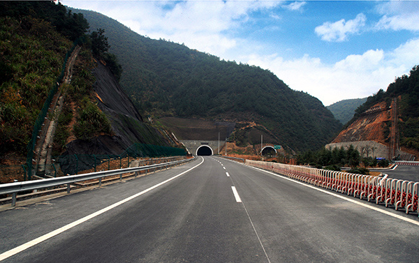 杭千高速馬頭山隧道 