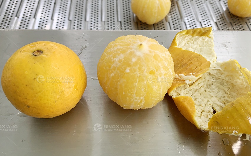  Очистка мандаринов 