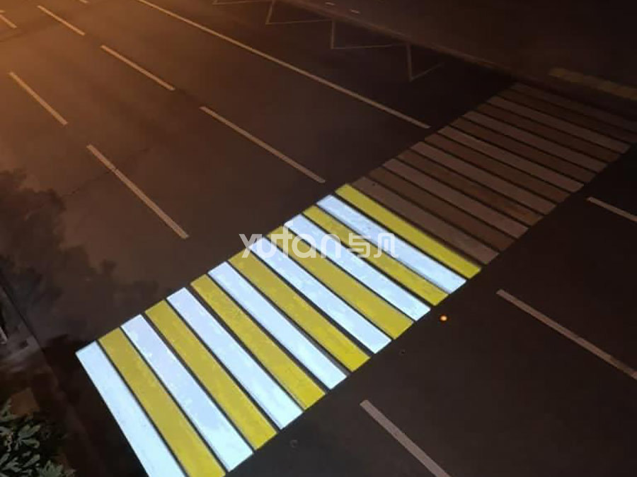 Zebra crossing safety warning projector lamp Zebra crossing safety warning projector lamp