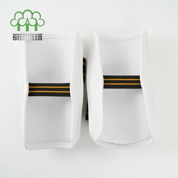 Armschützer und Leggings