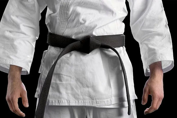 Taekwondo kommt auf den Campus, von Selbstverteidigung bis zur "Pflichtveranstaltung Etikette"