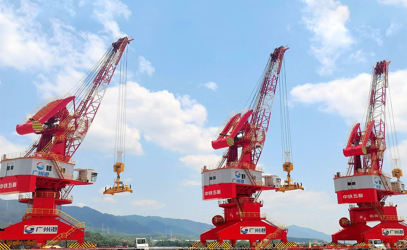 Single-Jib Portal Crane