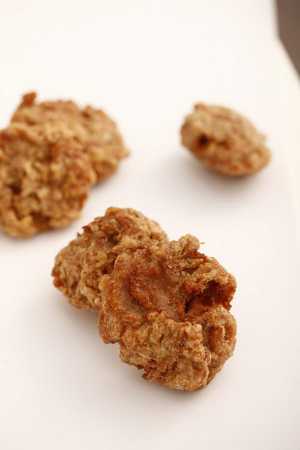炸小肉丸子