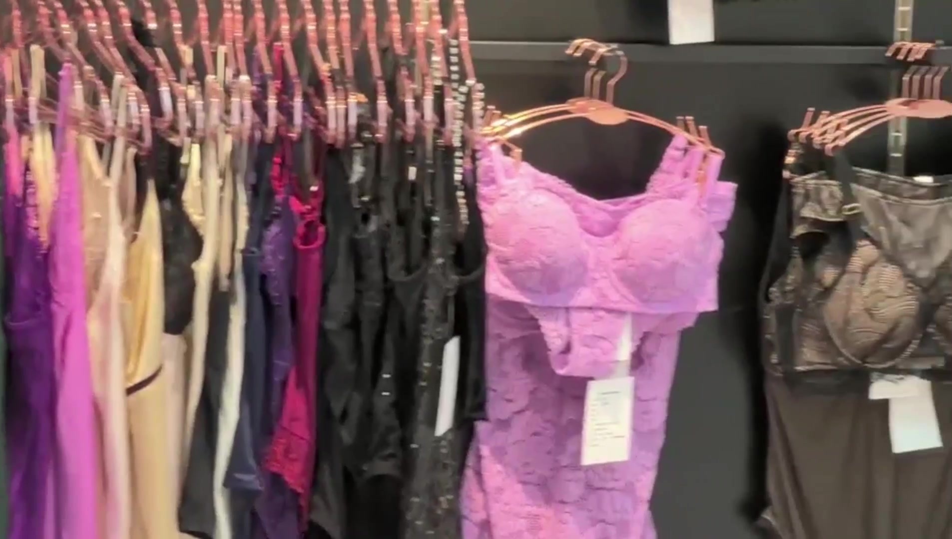 showroom showroom