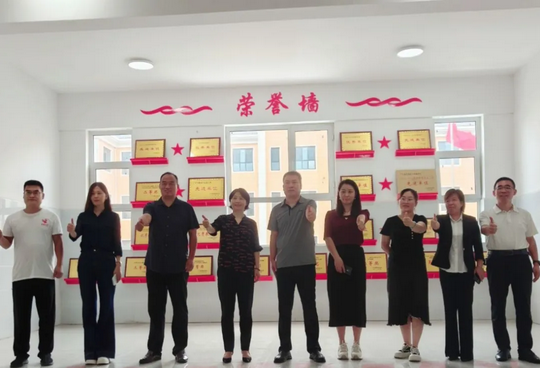 【鋼諾】教師節(jié)溫情滿溢 踐行社會(huì)責(zé)任