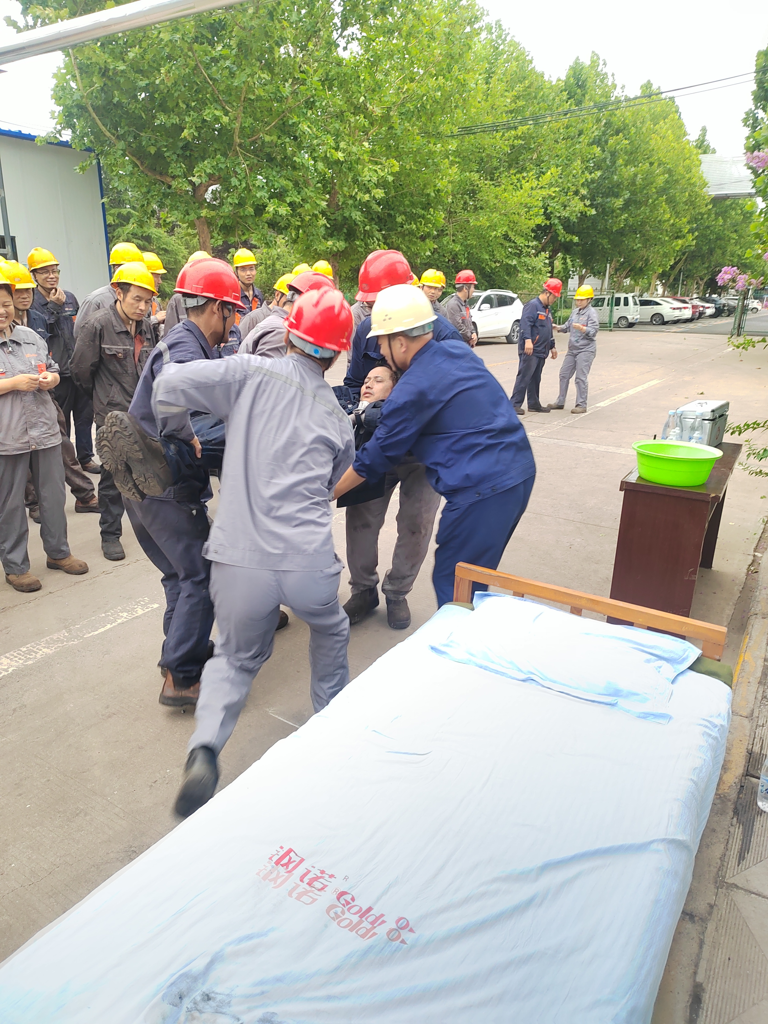 鋼諾新材成功舉辦2024年度夏季高溫中暑事故應急演練！