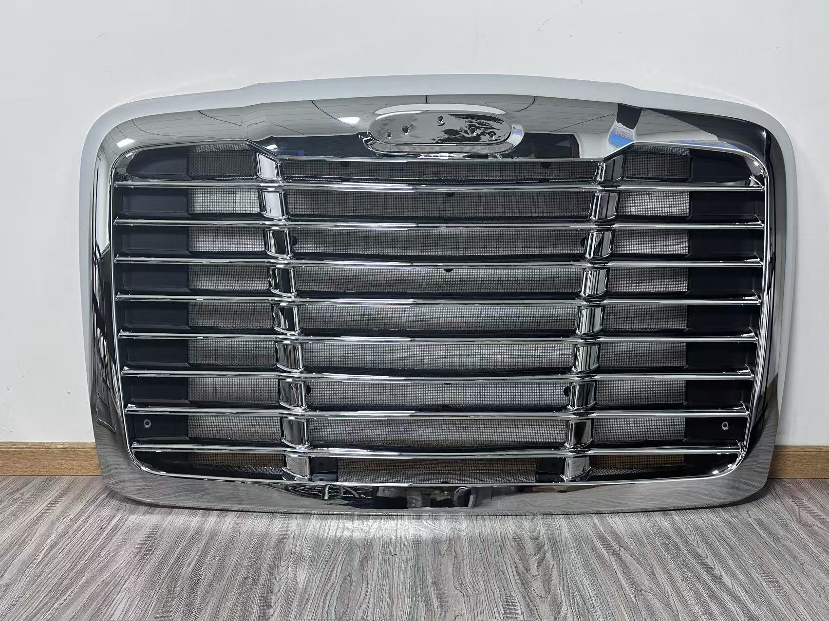 GRILLE WITH BUGSCREEN -CHROME