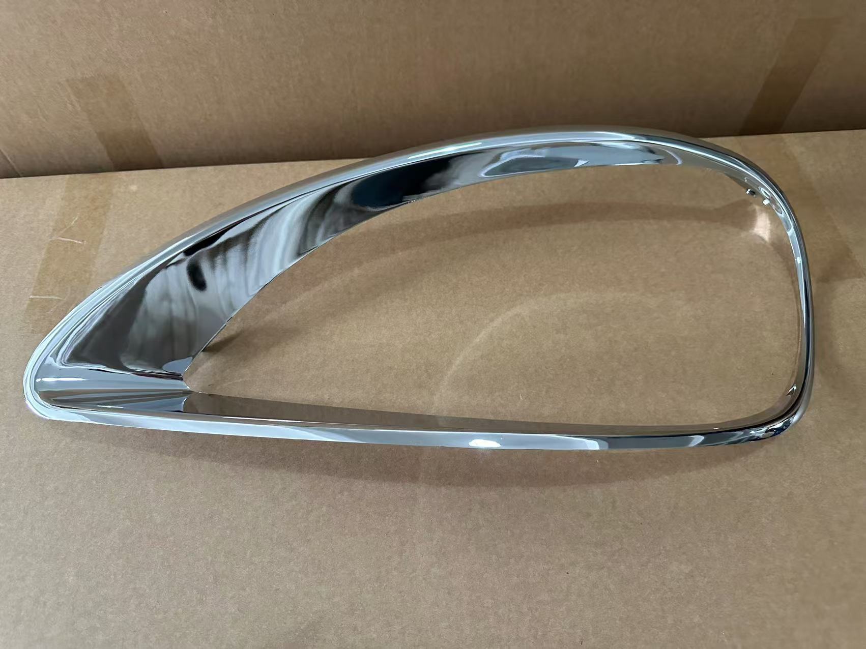 BUMPER ASSY -CHROME  WITHOUT FOG LIGTH HOLE