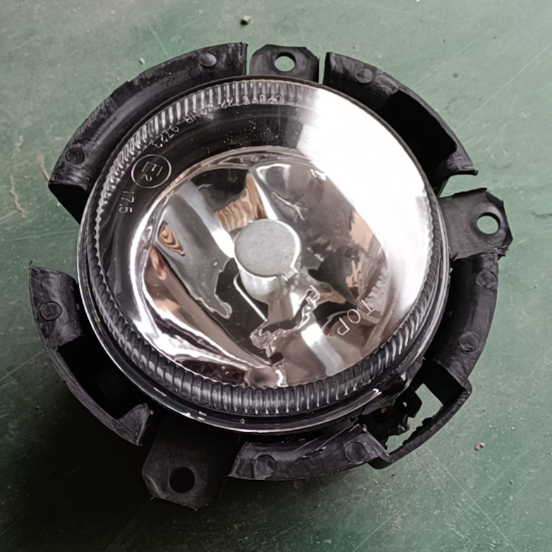FOG LAMP  RH OUTER UNIT