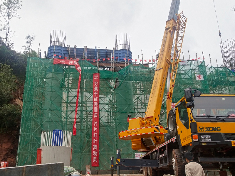 中鐵二十局集團(tuán)省道217線卓克基至小金段公路改造工程ZX1合同項(xiàng)目圓柱模板