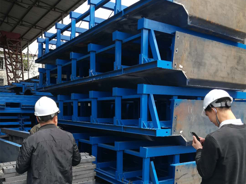 新疆北新路橋廣平高速11標(biāo)30mT梁施工現(xiàn)場-(3)