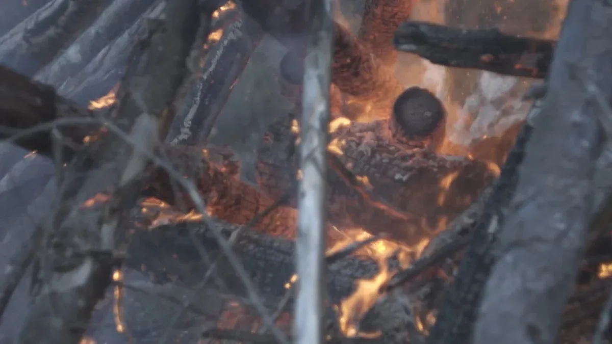 Can phlogopite mica always handle extreme heat?